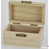 Kép 2/2 - Fa doboz kicsi ládika natúr 9x5,5x5cm-es csatos zárral GRAVÍROZHATÓ! CRL1017