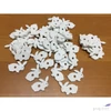 Kép 1/2 - Fa figura nyuszi fehér 3cmx2, 5cmx3mm 50db/cs