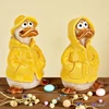 Kacsa kerámia sárga figura Kabátban 12-13cm kézzel festett (2-féle) 1db/ár SDGW26