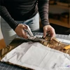 Kép 6/6 - Szabóolló 25cm FISKARS Amplify fehér