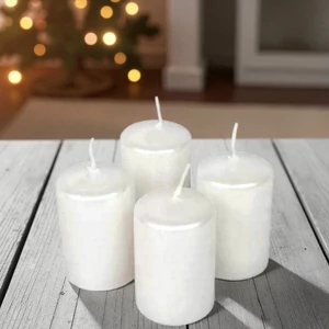 Adventi gyertya metál intenzív Fehér 4x4x6cm gyöngyházfehér a termék ára 1db-ra értendő!