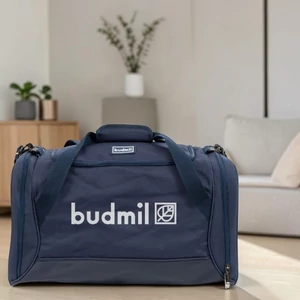 Budmil sporttáska 26 sötétkék 55x30x32cm 10080123-001261