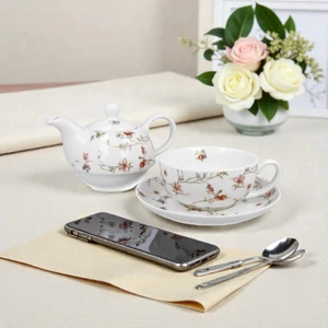 Csésze és teáskanna porcelán 350ml rozsdamentes teaszűrővel SAFA Díszdobozban