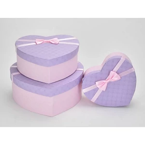 Díszdoboz karton szív alakú 17x18,5cm, mag:7,5cm 6,00E+12