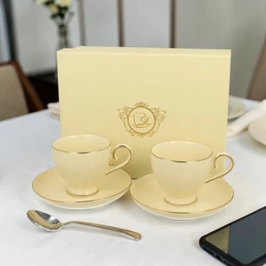 Eszpresszó csésze aljjal 110ml VICTORIA ECRU 2 db /szett porcelán Díszdobozban
