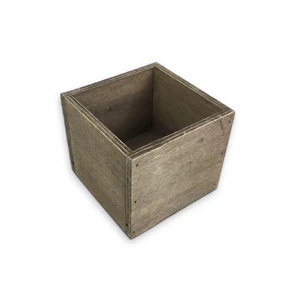 Fa dekor tároló szürkésbarna koptatott  9x9x8cm