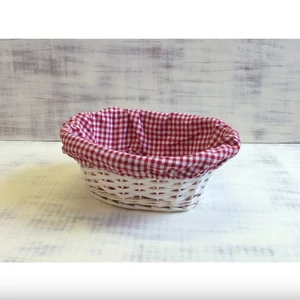 FONOTT KOCKÁS TÁL FEHÉR Méret: 27*20cm, mag:9cm