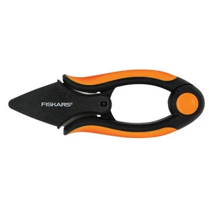 Fűszervágó olló FISKARS "Solid™ SP220