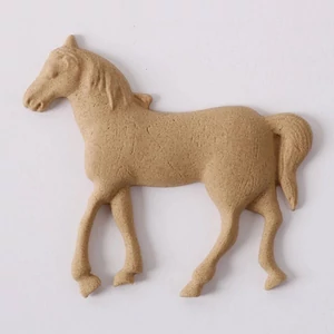 Hőre lágyuló fa Ló 6 x 5 cm