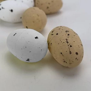 Hungarocell tojás festett természetes színek 2x3cm Hungarocelll (24db/csomag)
