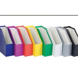 Iratpapucs karton vegyes C Anyaga: mázolt duplex karton C Mérete.: 26,7x24,5x9,3cm