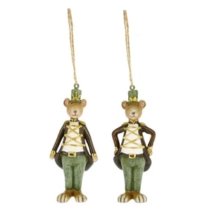 Dekor egér ruhában, kalapban akasztós polly 3,5x2x9cm zöld barna 2 féle