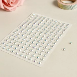 Kreatív dekor strasszkő öntapa holografikus 25