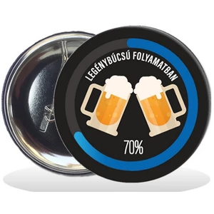 Party kitűző legénybúcsú 58mm, legénybúcsú folyamatban felirattal korsós