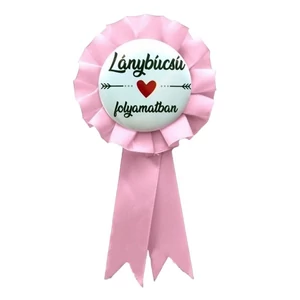 Party Party kitűző szalagos Lánybúcsú folyamatban, sötét pink szalaggal