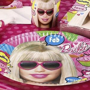Party tányér papír 18cm Totally Barbie fóliázott papírtányér R551968