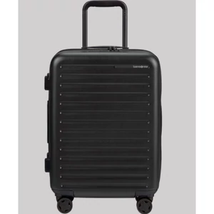 Samsonite kabinbőrönd 55/20 Stackd spinner 55/20 Exp 134638/1041-Black