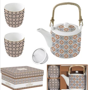 Teáskanna+2pohár porcelán 6dl fémszürővel, 160ml, Atmosphere, Geoe dobozban,