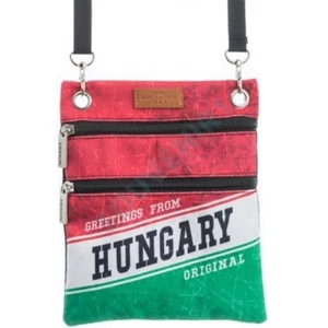 Útlevéltáska Budapest feliratos és fényképes Soma-O Magyaros termék