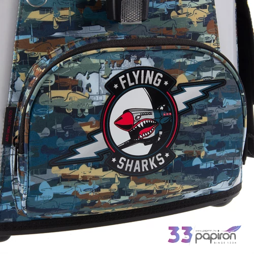 Ars Una 20 Flying Shark iskolatáska tartós
