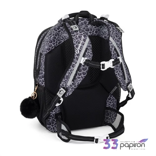 Bagmaster iskolatáska 26 Porto 25 A fekete fehér 44,5x30x22cm