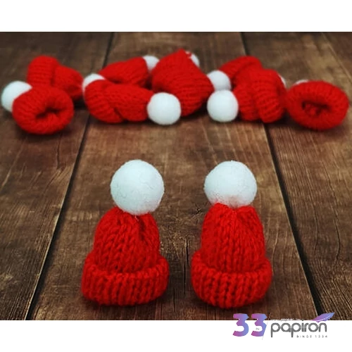 Dekor figura sapka mini kötött sapka piros 5cm 3db/csomag