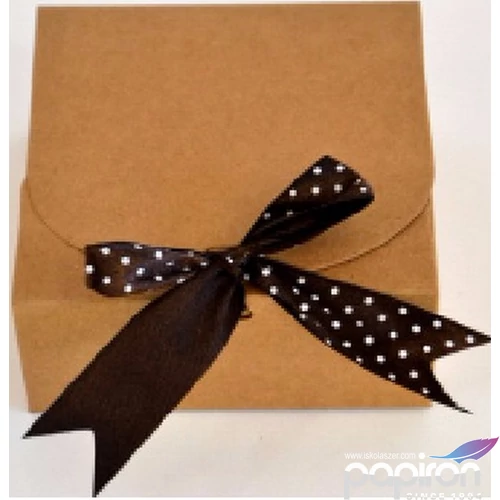 Díszdoboz masnival Natúr, méret:11,5x11,5x5cm barna fehér-pöttyös masnival