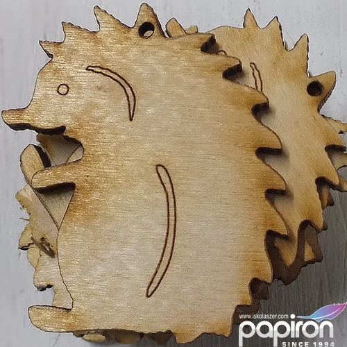 Fa figura festhető süni 5cm 10db/cs