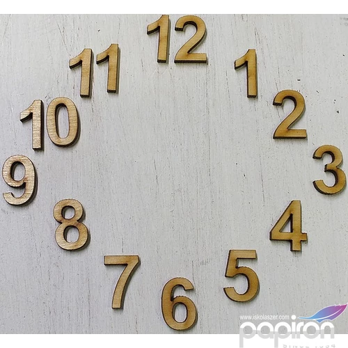 Fa figura festhető számok óralaphoz 2cm 15db/cs