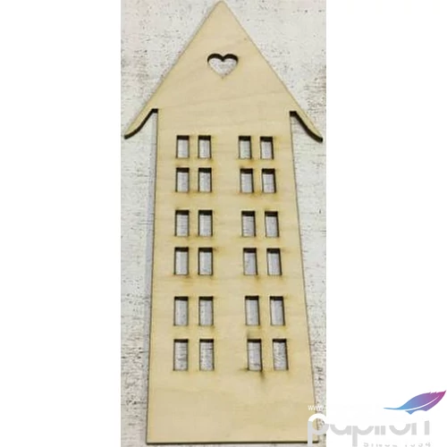 Fa házikó szíves 22x9cm