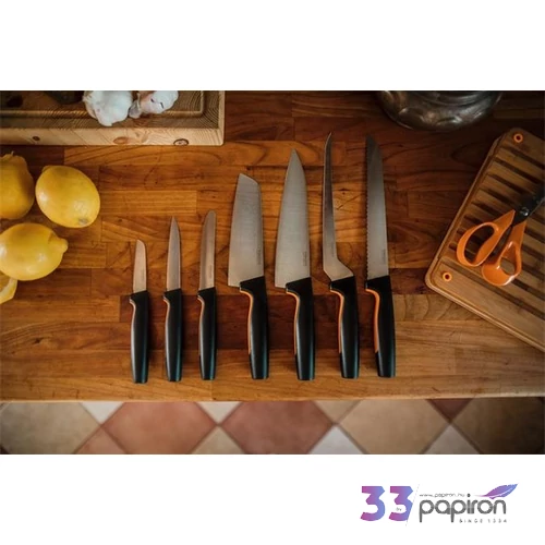 Hámozókés 8cm FISKARS Functional Form