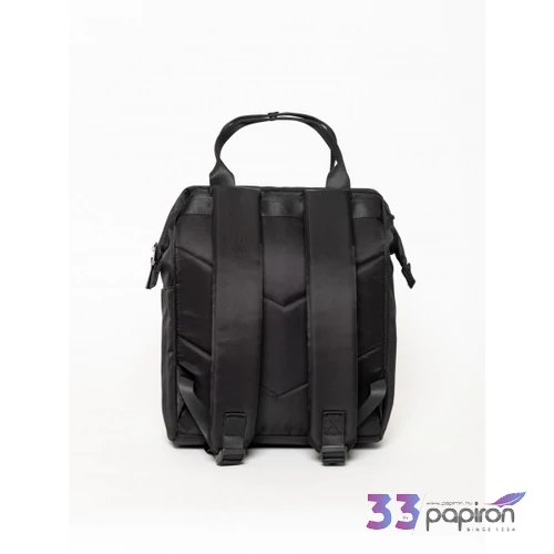 Heavy Tools 26' Eston Black hátizsák vállpántos
