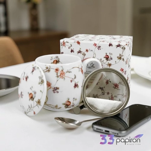 Bögre porcelán 430ml hordós, teaszűrővel SAFA Díszdobozban