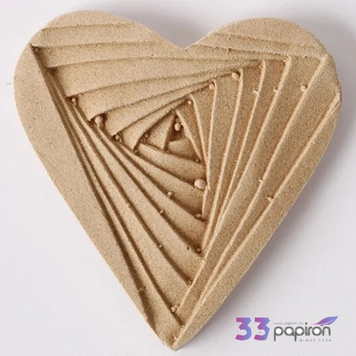 Hőre lágyuló fa Szív 5 x 6 cm