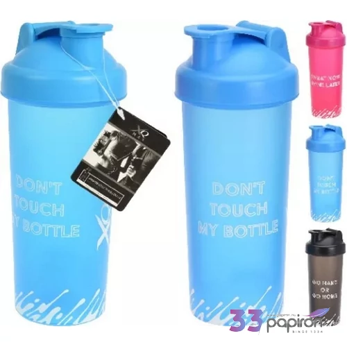 Kulacs műanyag 700ml 3 féle