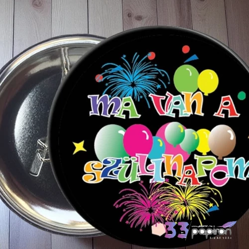 Party kitűző évszámos Ma van a szülinapom - fekete, 58 mm