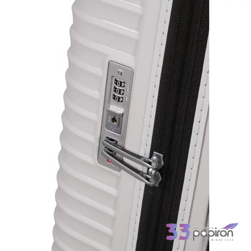 Samsonite bőrönd 81/30 Upscape Spinner 81/30 Exp 143111/0479-Cloud White