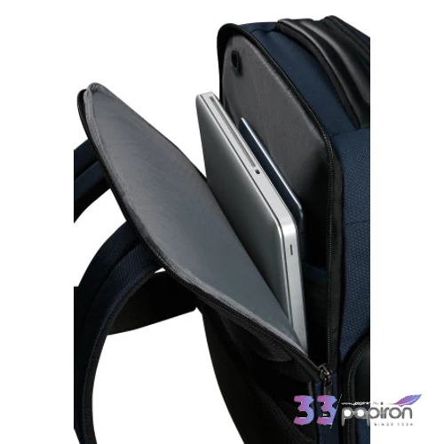 Samsonite Evosight hátizsák nyitott laptoprekesszel